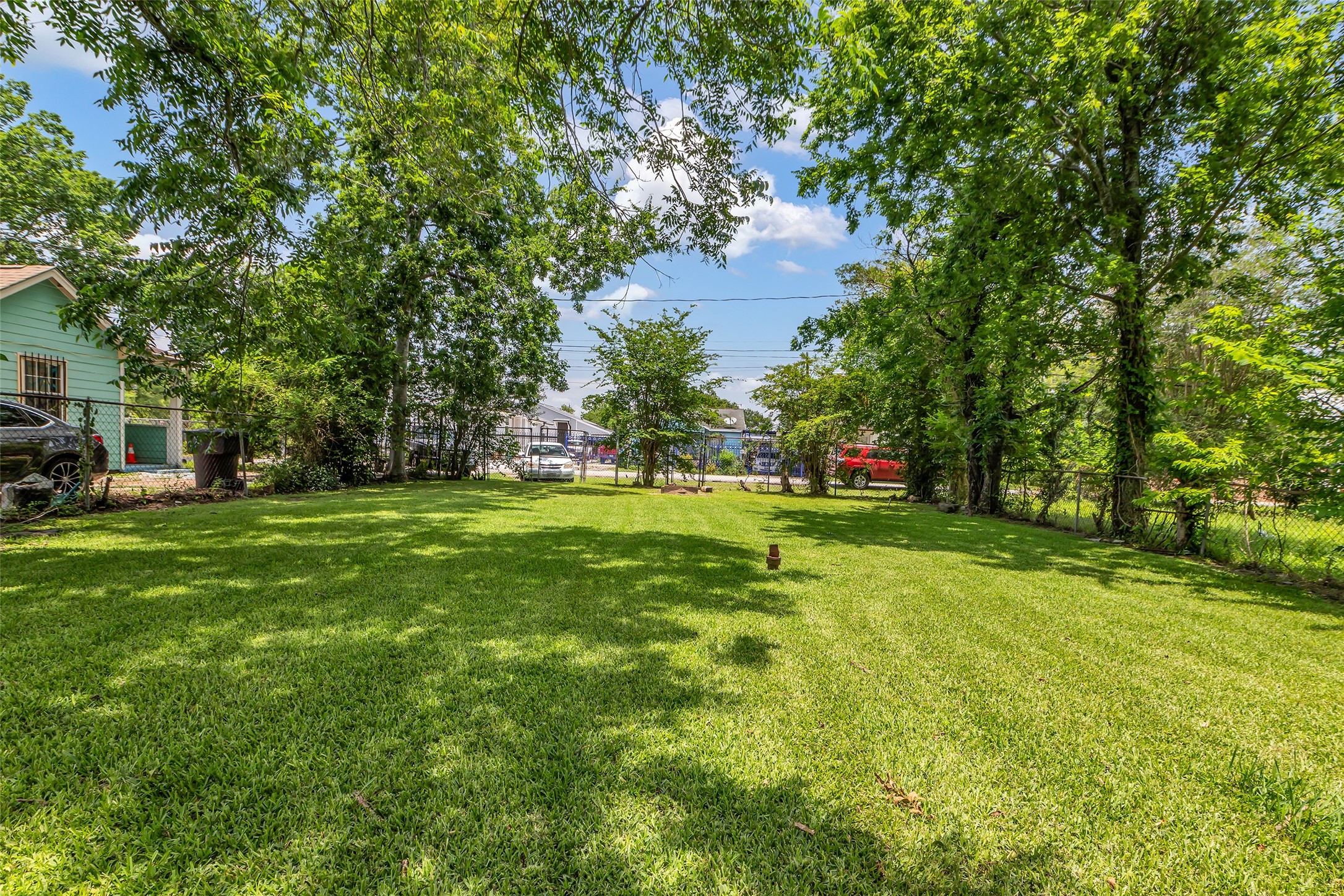 4012 Jewel Street Property Photo 5