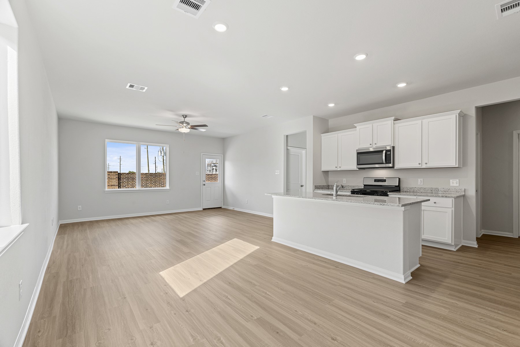 8927 New Jade Drive Property Photo 3
