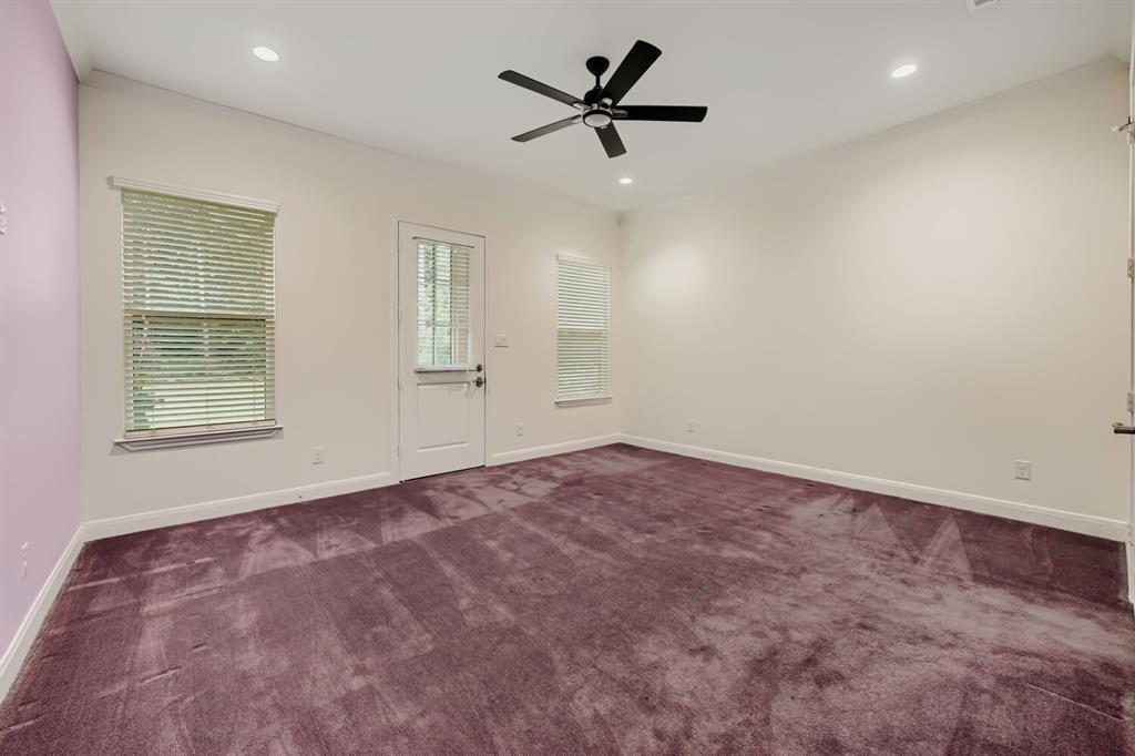 11715 Creek View Lane Property Photo 15