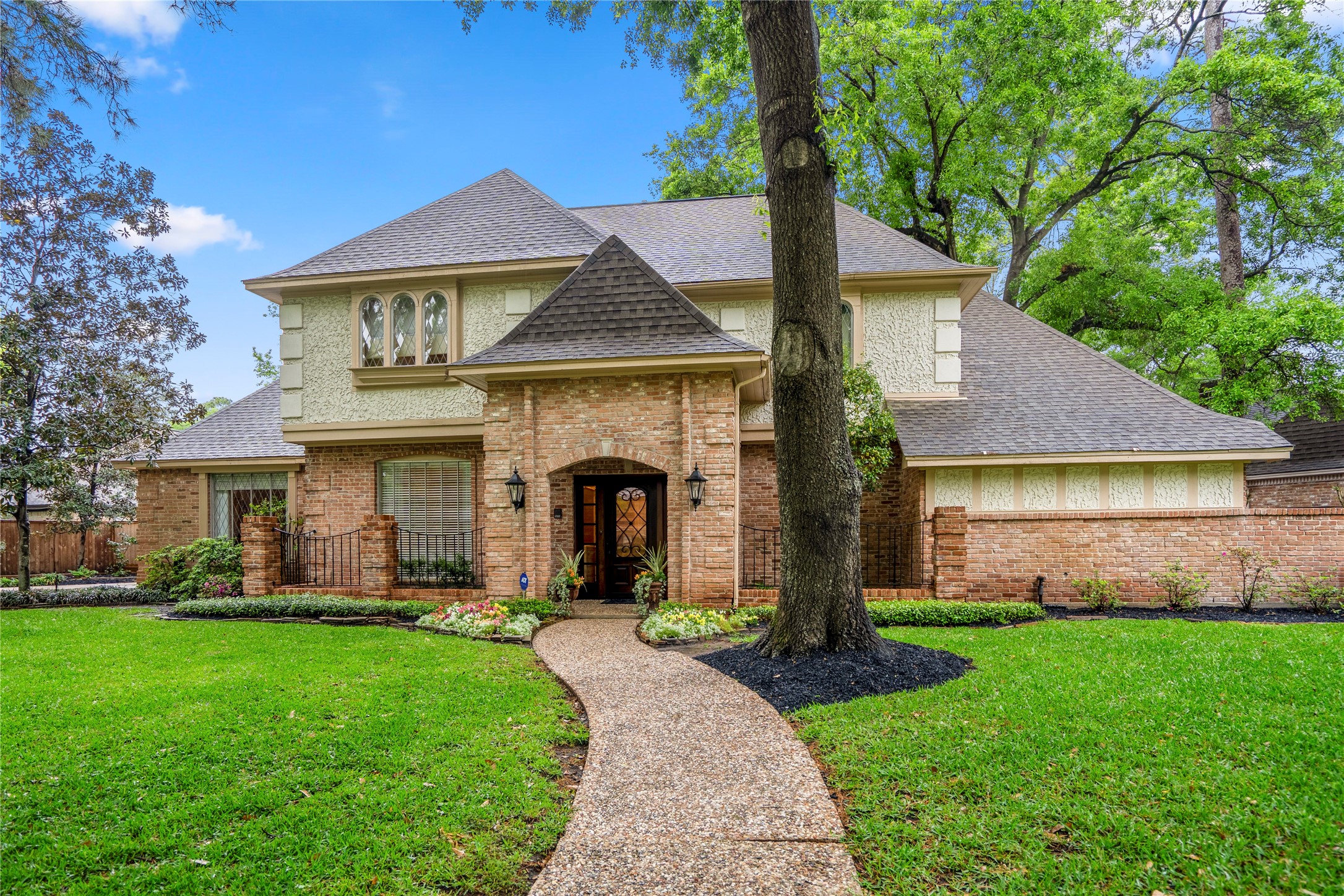 5610 Tatteridge Drive Property Photo