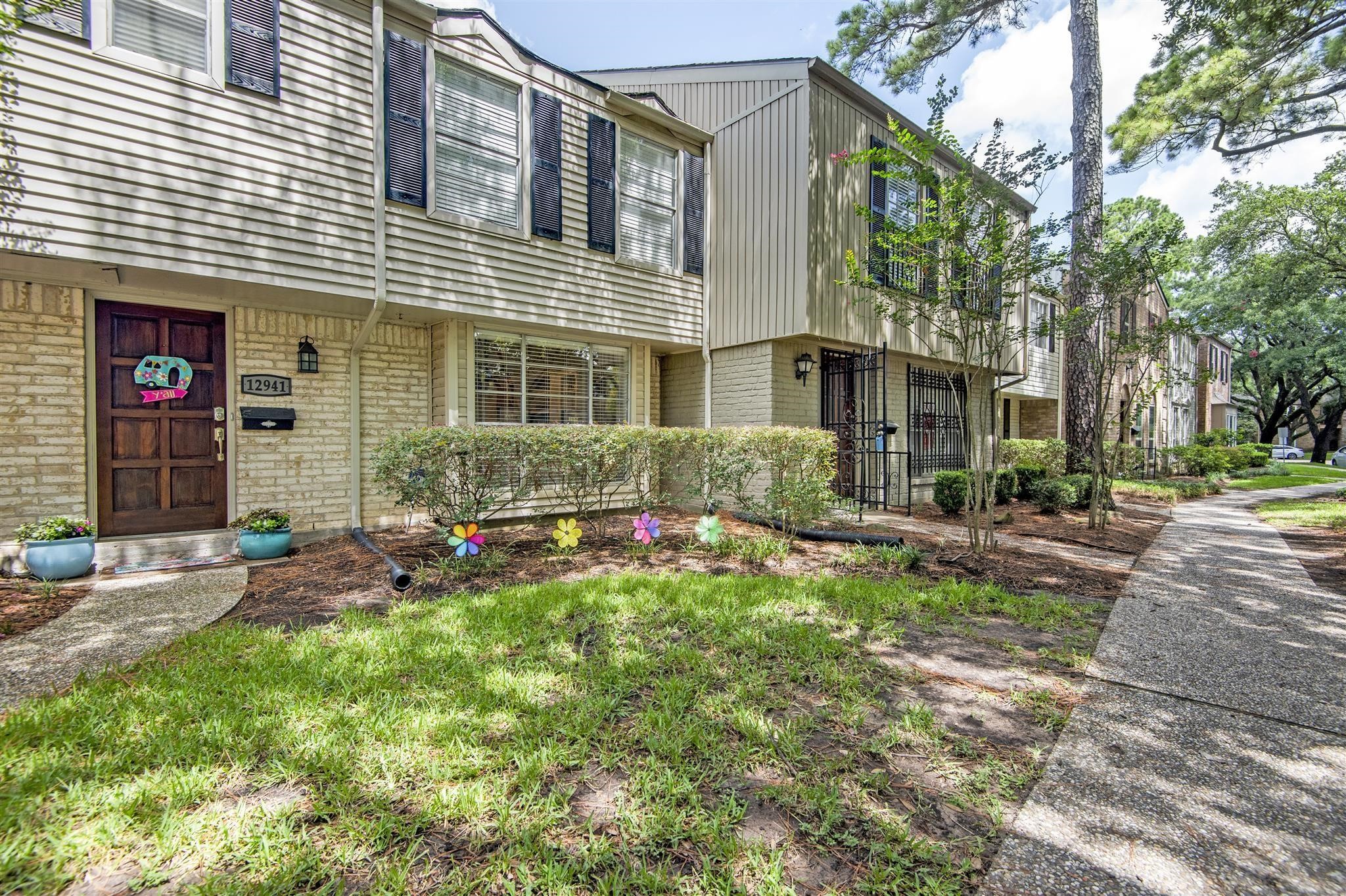 12941 Trail Hollow Drive Property Photo 1