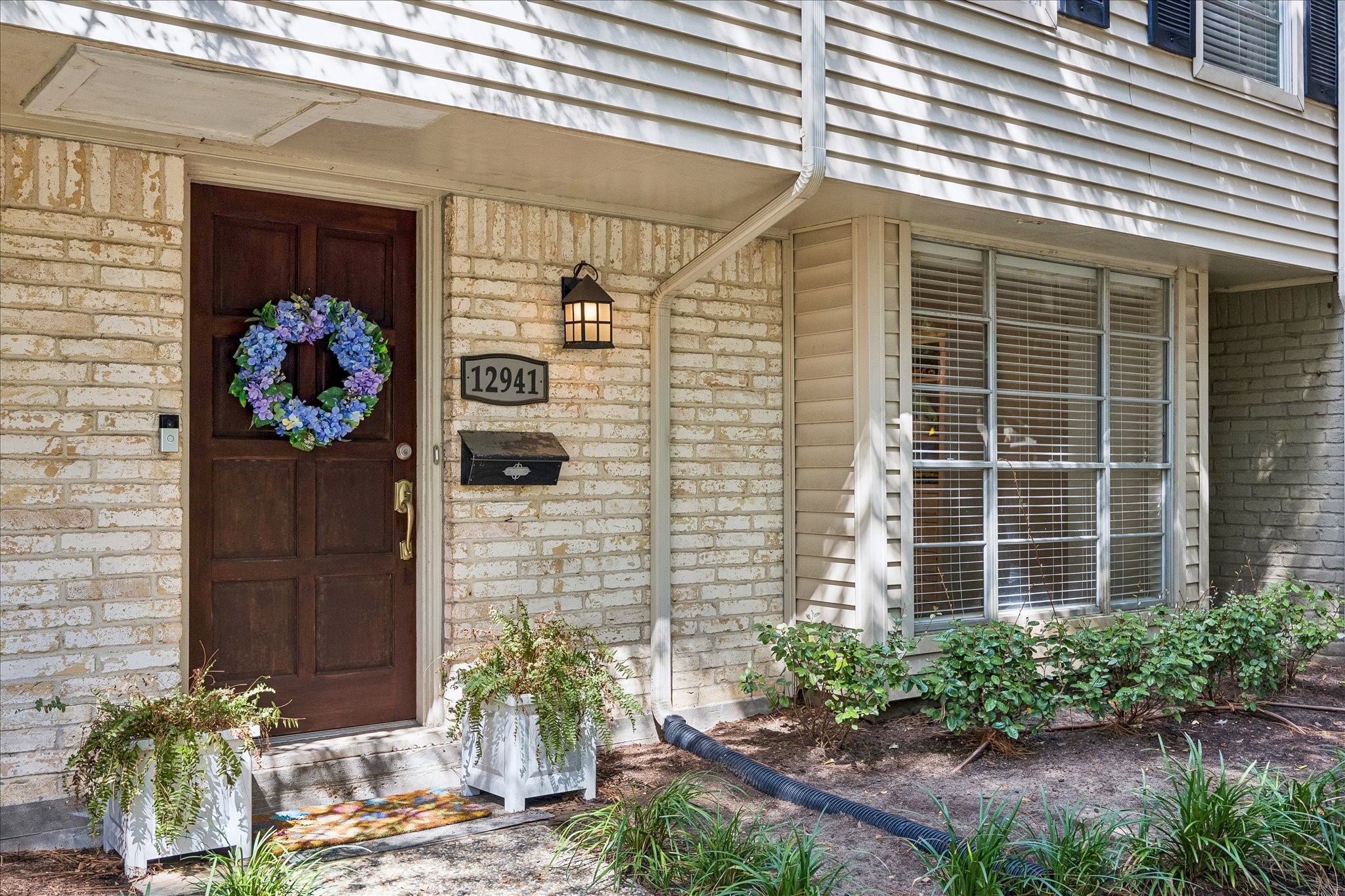 12941 Trail Hollow Drive Property Photo 2