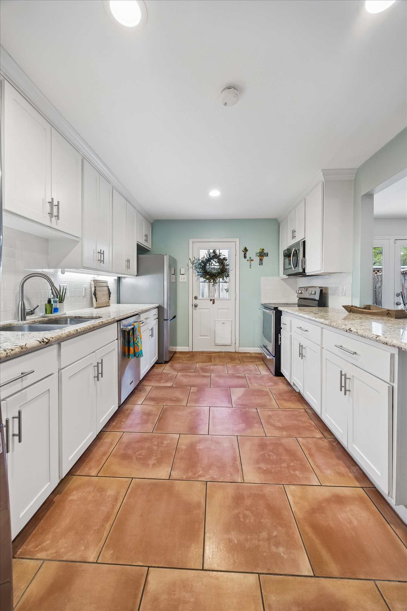 12941 Trail Hollow Drive Property Photo 11