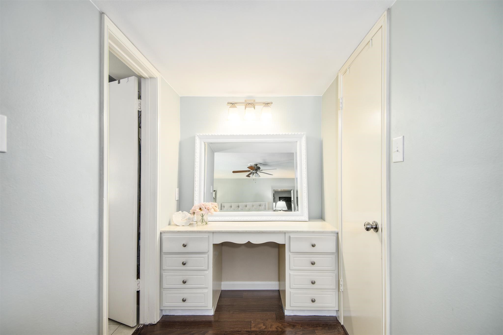 12941 Trail Hollow Drive Property Photo 15
