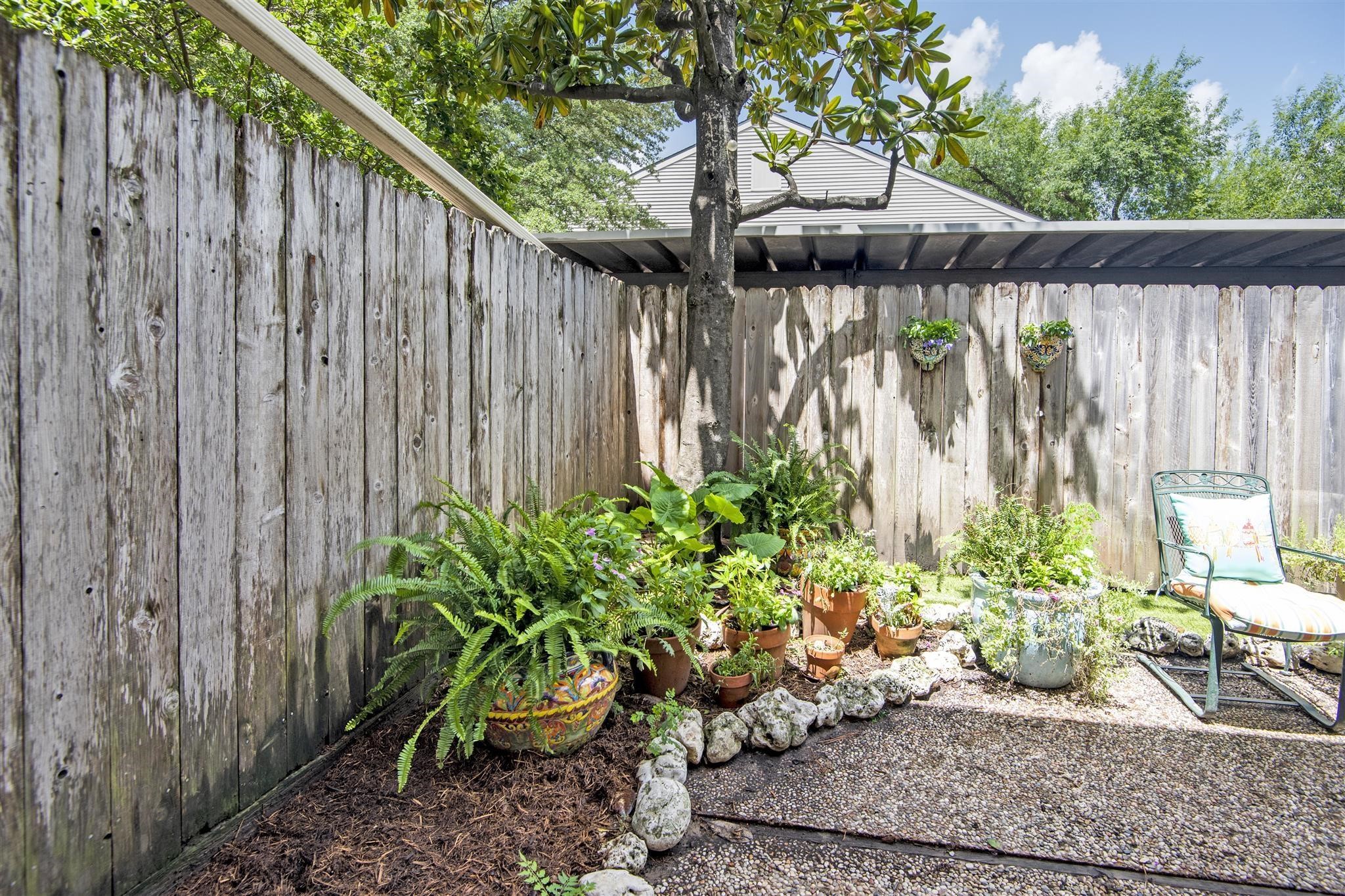 12941 Trail Hollow Drive Property Photo 22