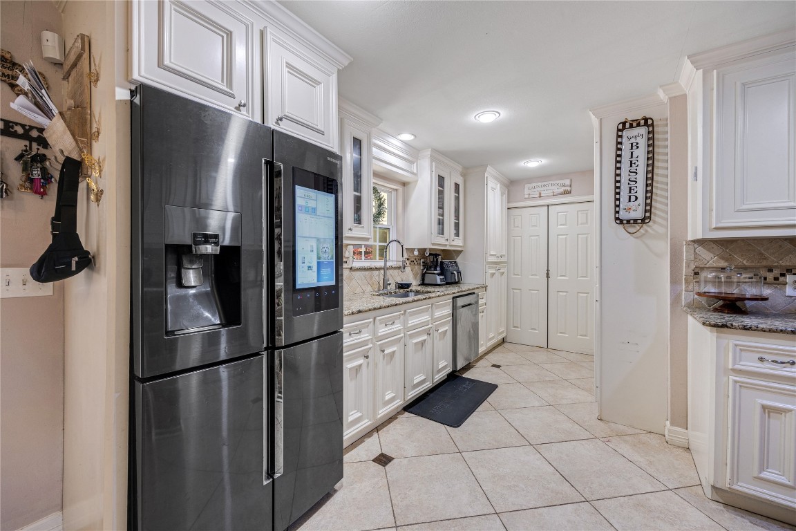 922 Gilpin Street Property Photo 10
