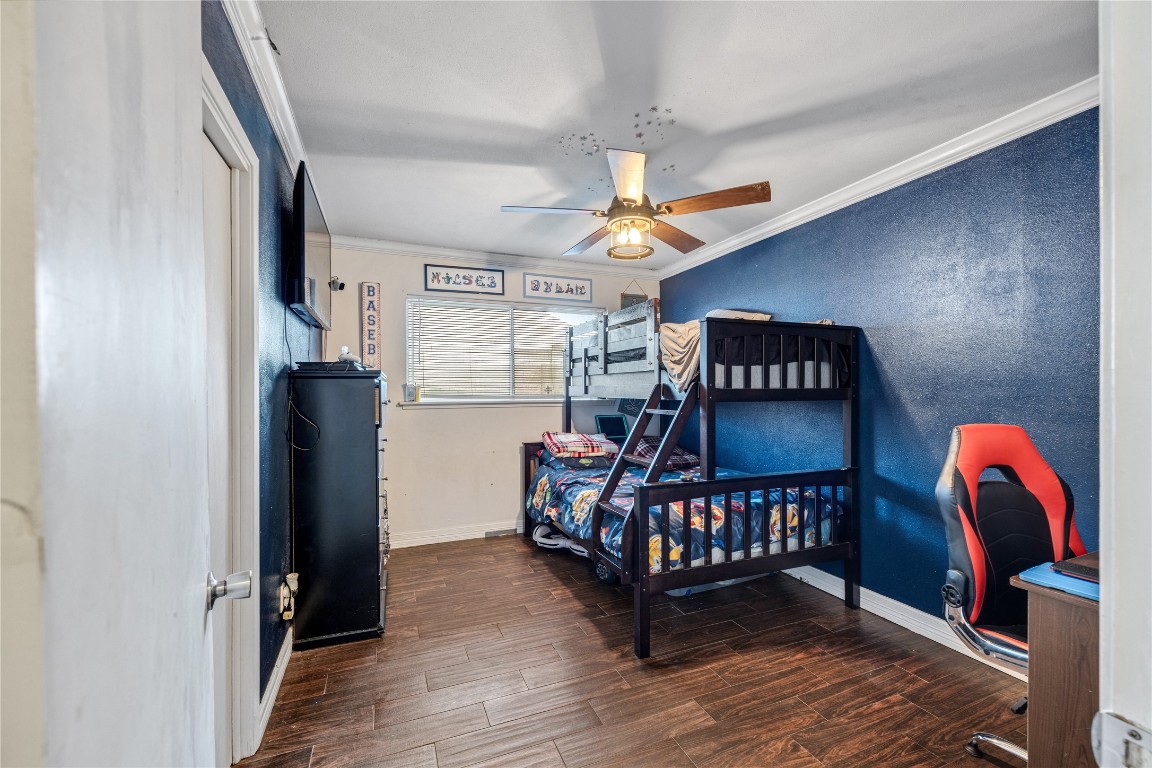 922 Gilpin Street Property Photo 16