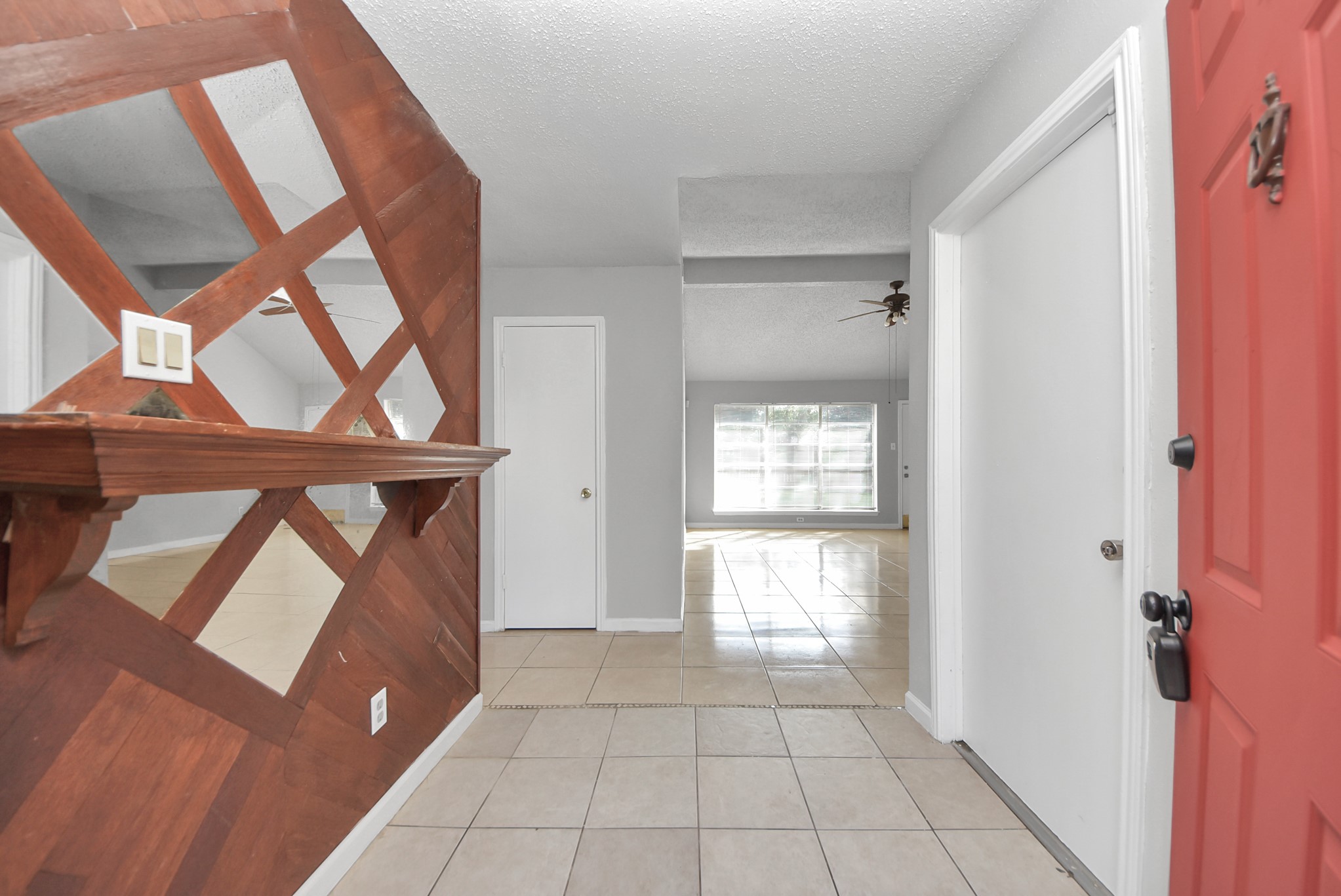 1911 Hammerwood Drive Property Photo 8