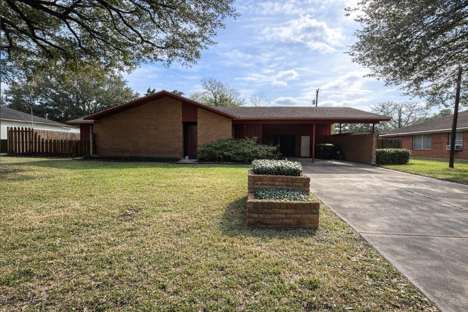 714 Frankie, Wharton TX 77488 Property Photo 1