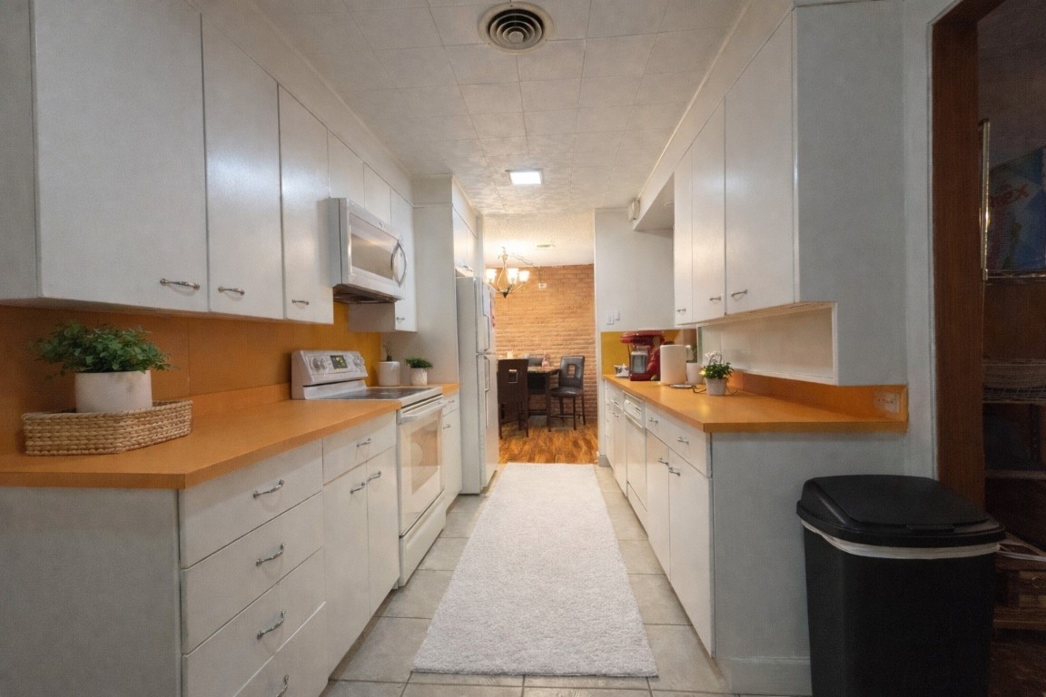 714 Frankie Property Photo 6