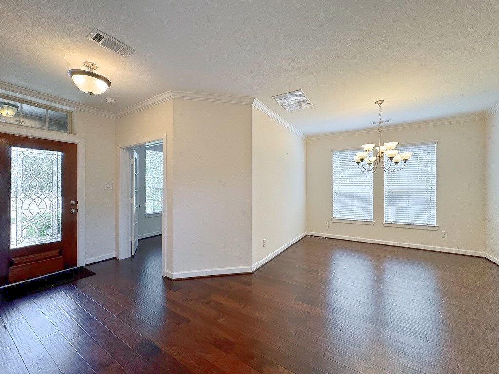 2514 Deerwood Heights Lane Property Photo 6