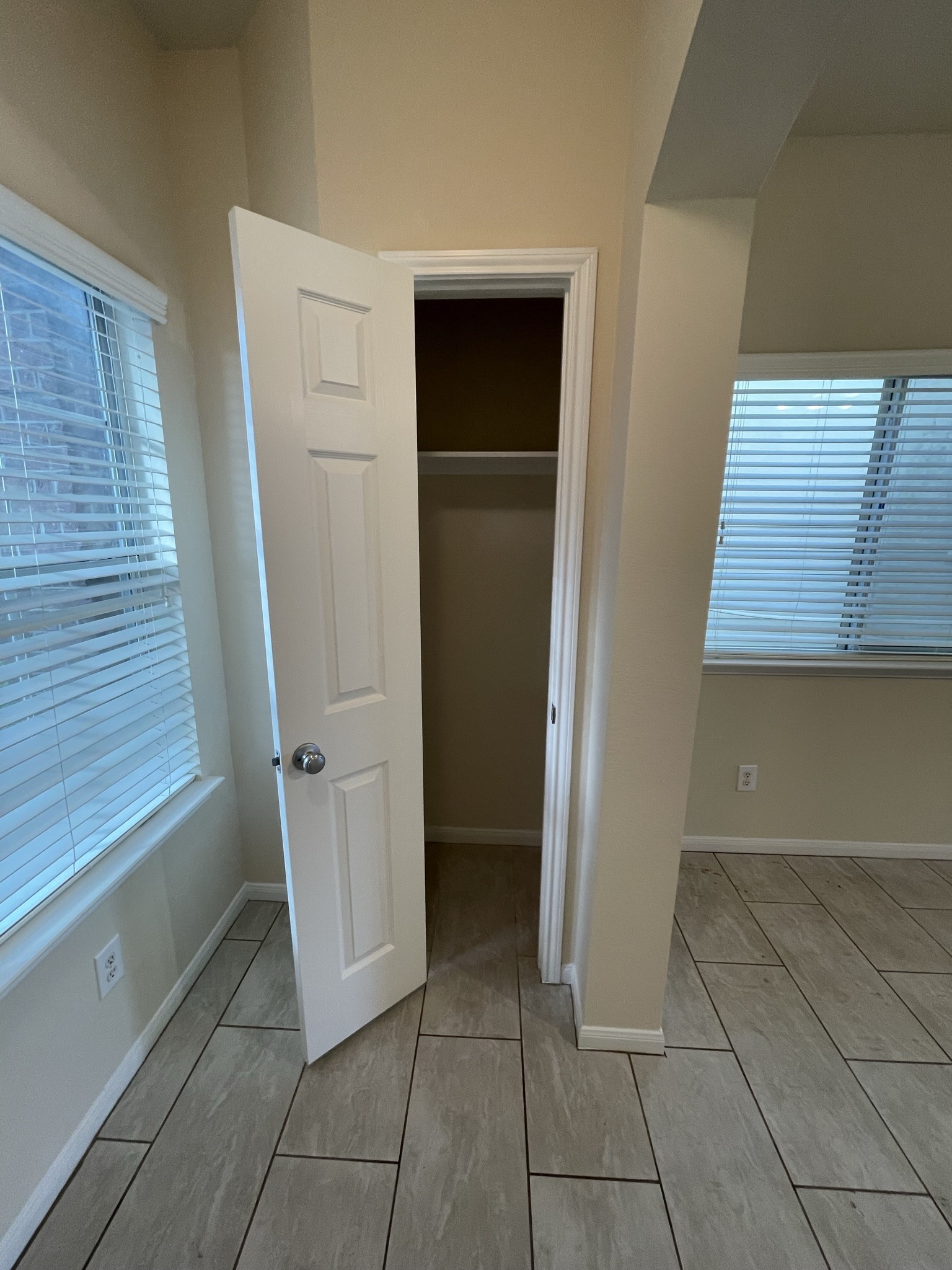 1755 Nichole Woods Drive Property Photo 8
