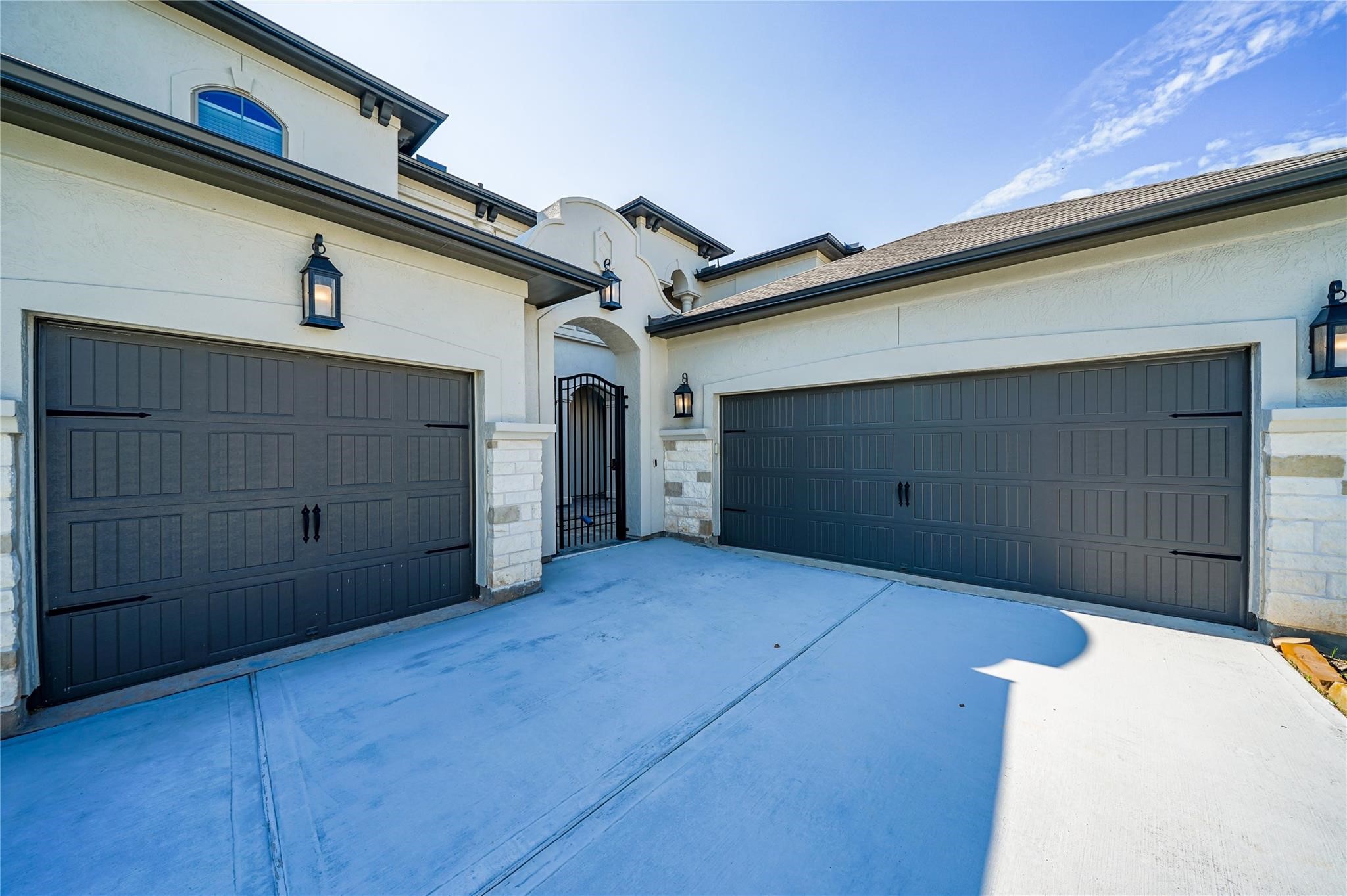 11803 Dalhousie Drive Property Photo 5