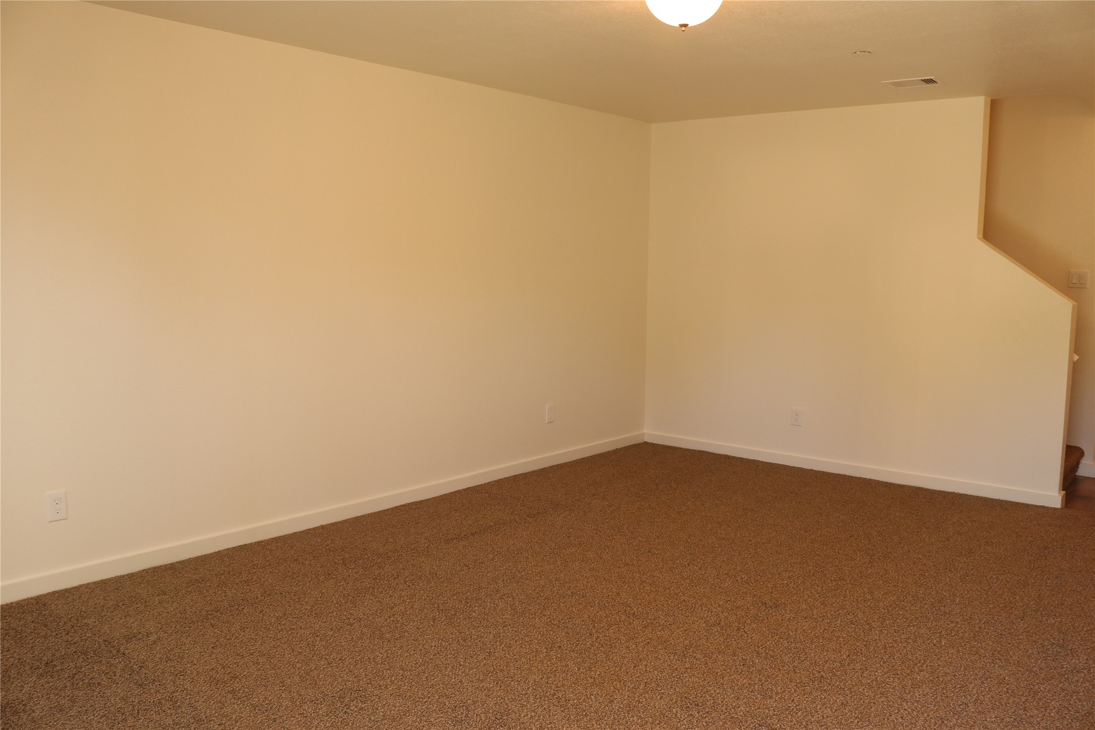10535 Mills Road 9c Property Photo 4