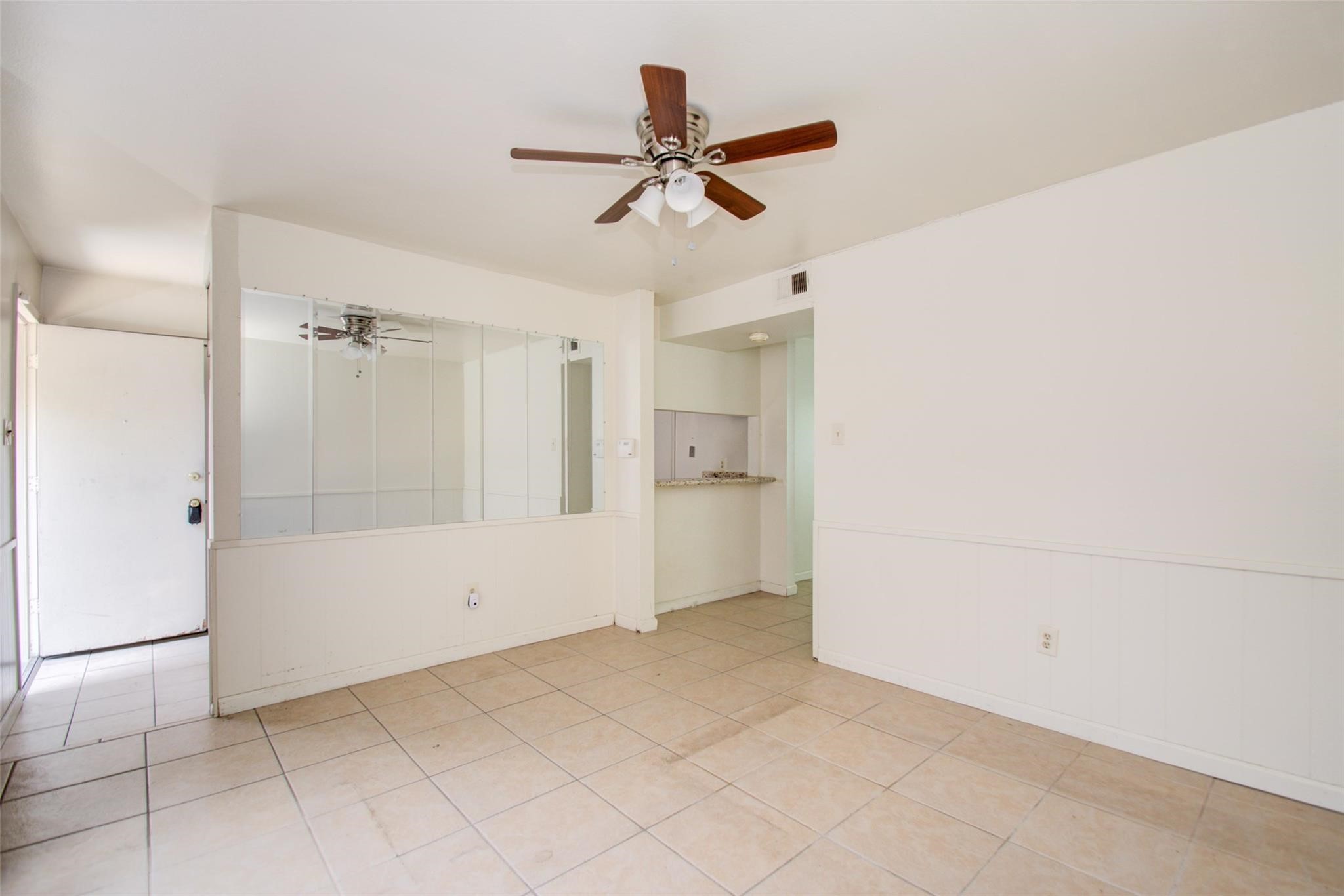 4124 Belle Park Drive E Property Photo 11