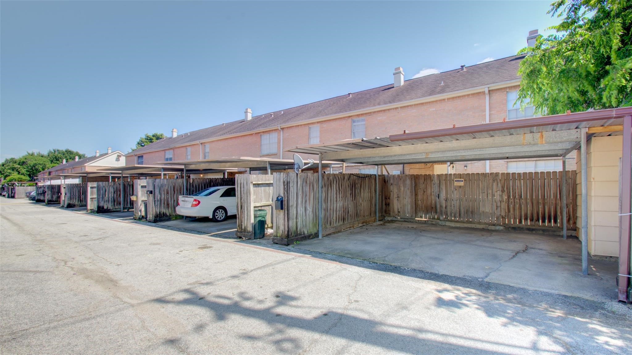 4124 Belle Park Drive E Property Photo 27