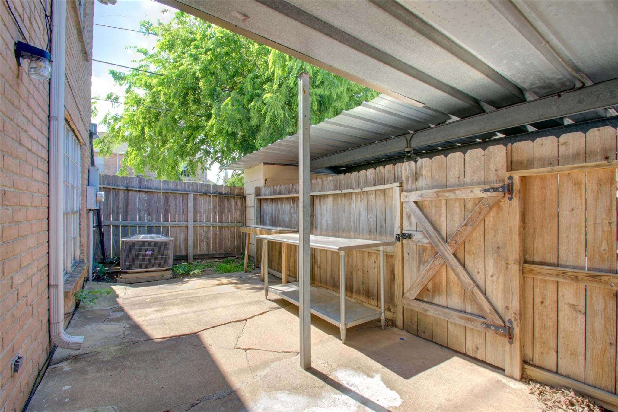 4124 Belle Park Drive E Property Photo 29
