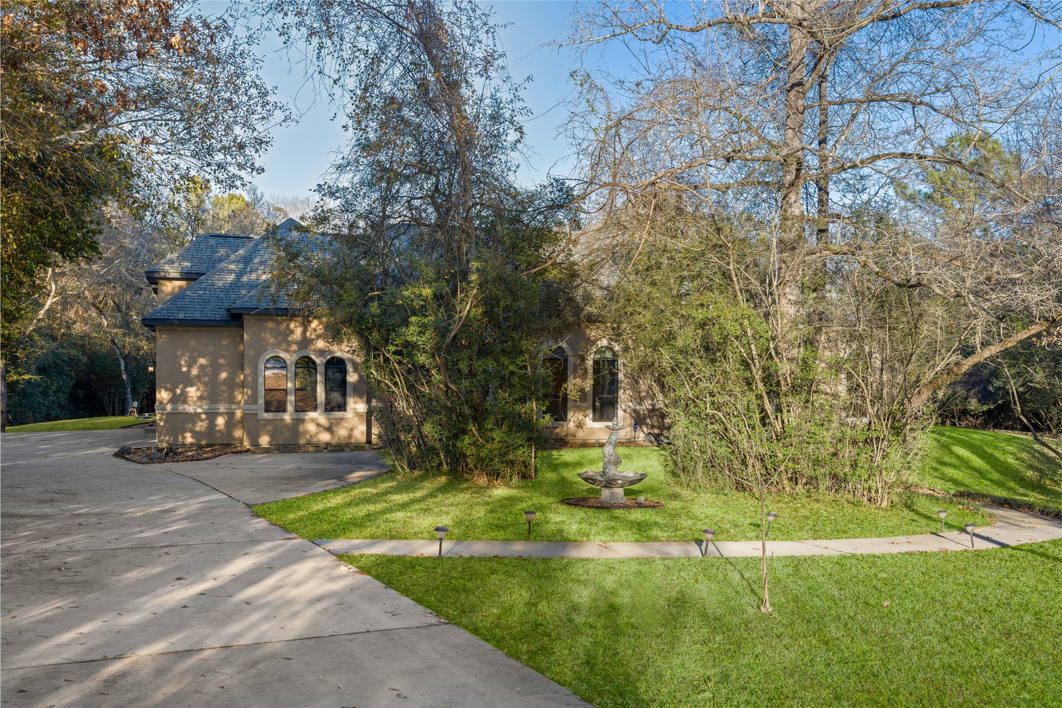 26150 Crown Ranch Boulevard Property Photo 4
