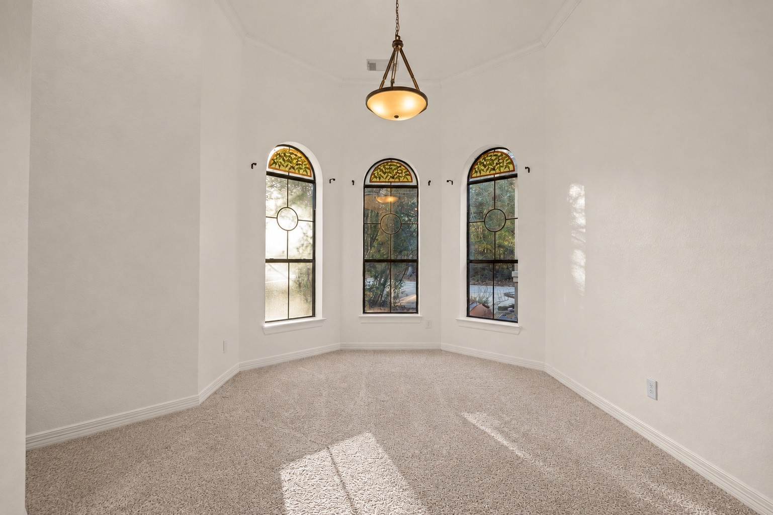 26150 Crown Ranch Boulevard Property Photo 10