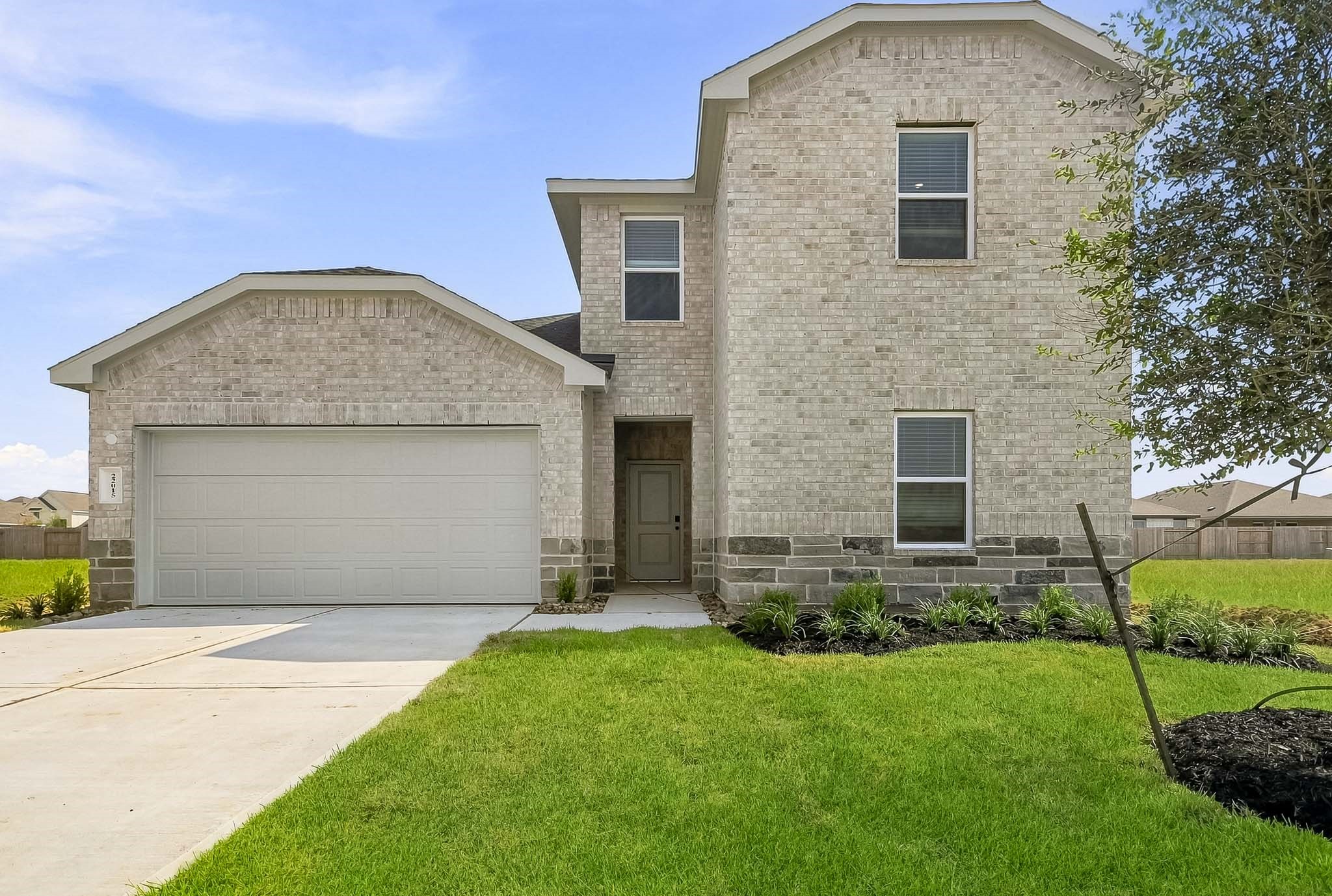 22015 Messina Springs Drive Property Photo 1