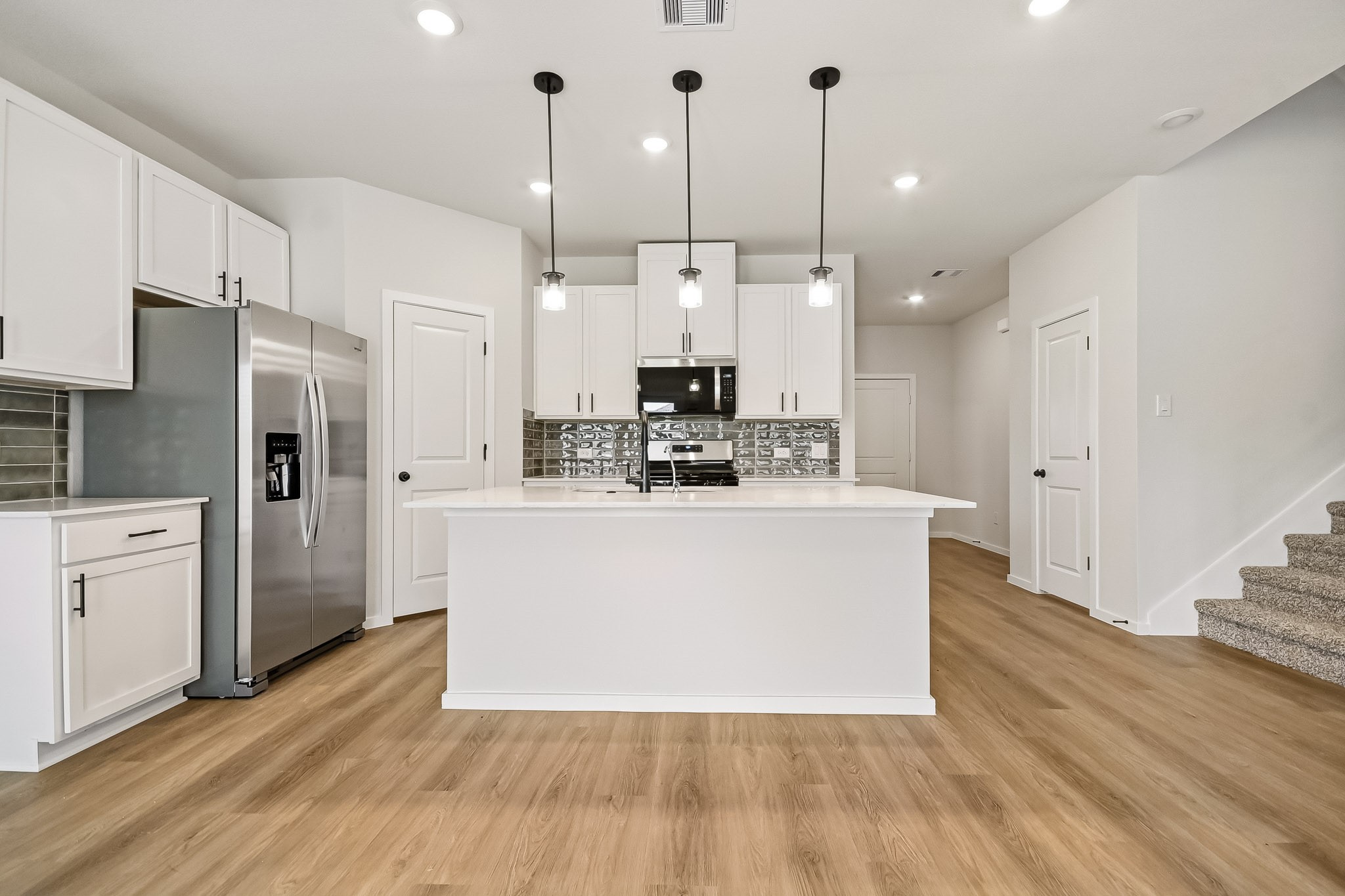 22015 Messina Springs Drive Property Photo 2