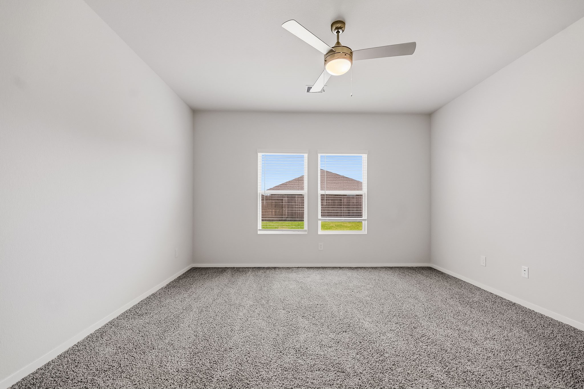 22015 Messina Springs Drive Property Photo 11