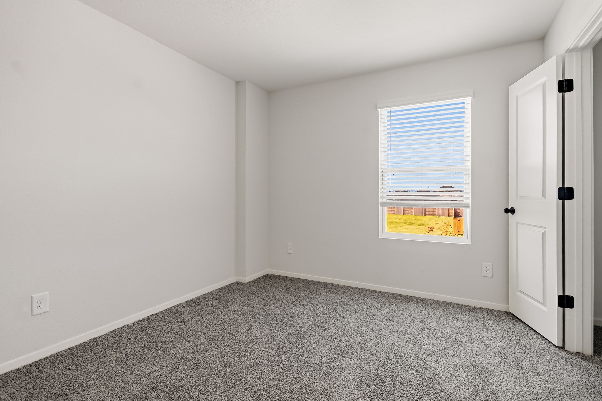 22015 Messina Springs Drive Property Photo 17