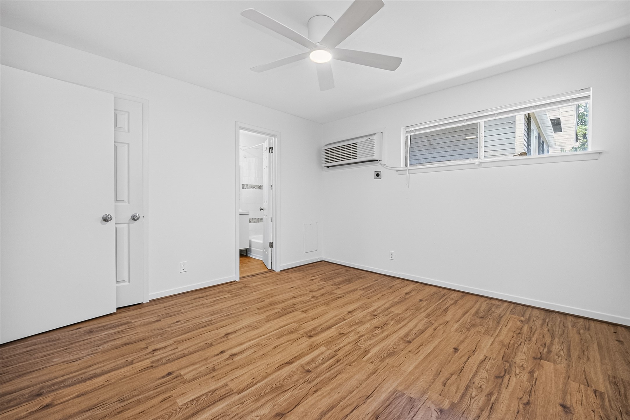 1217 Heights Boulevard 6 Property Photo 13