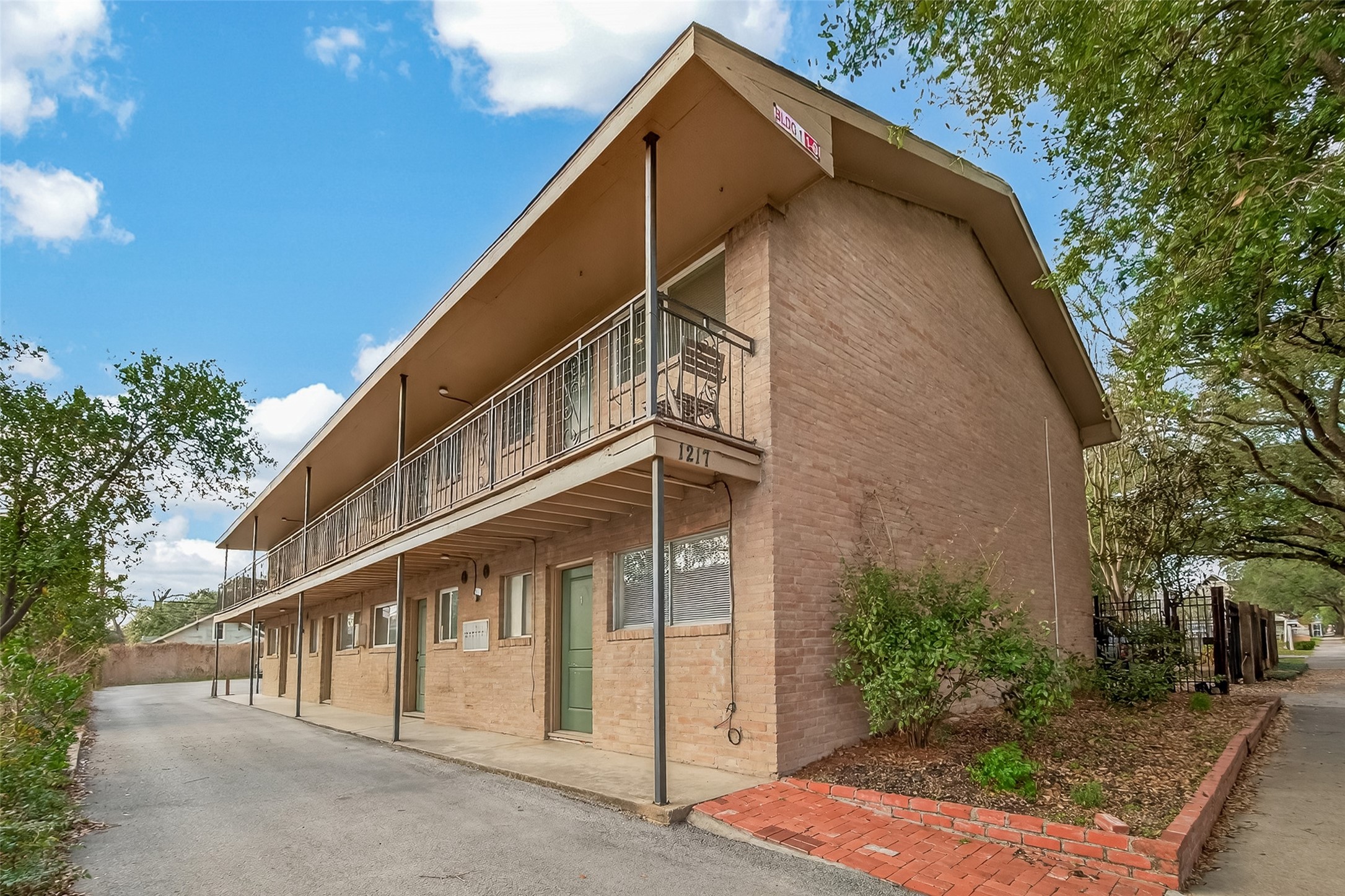 1217 Heights Boulevard 6 Property Photo 21
