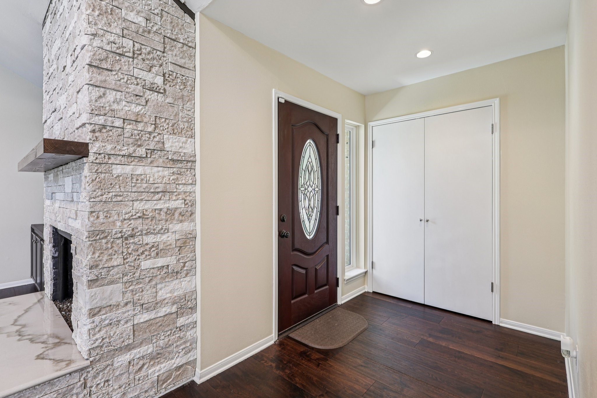 12239 Briar Forest Drive Property Photo 7