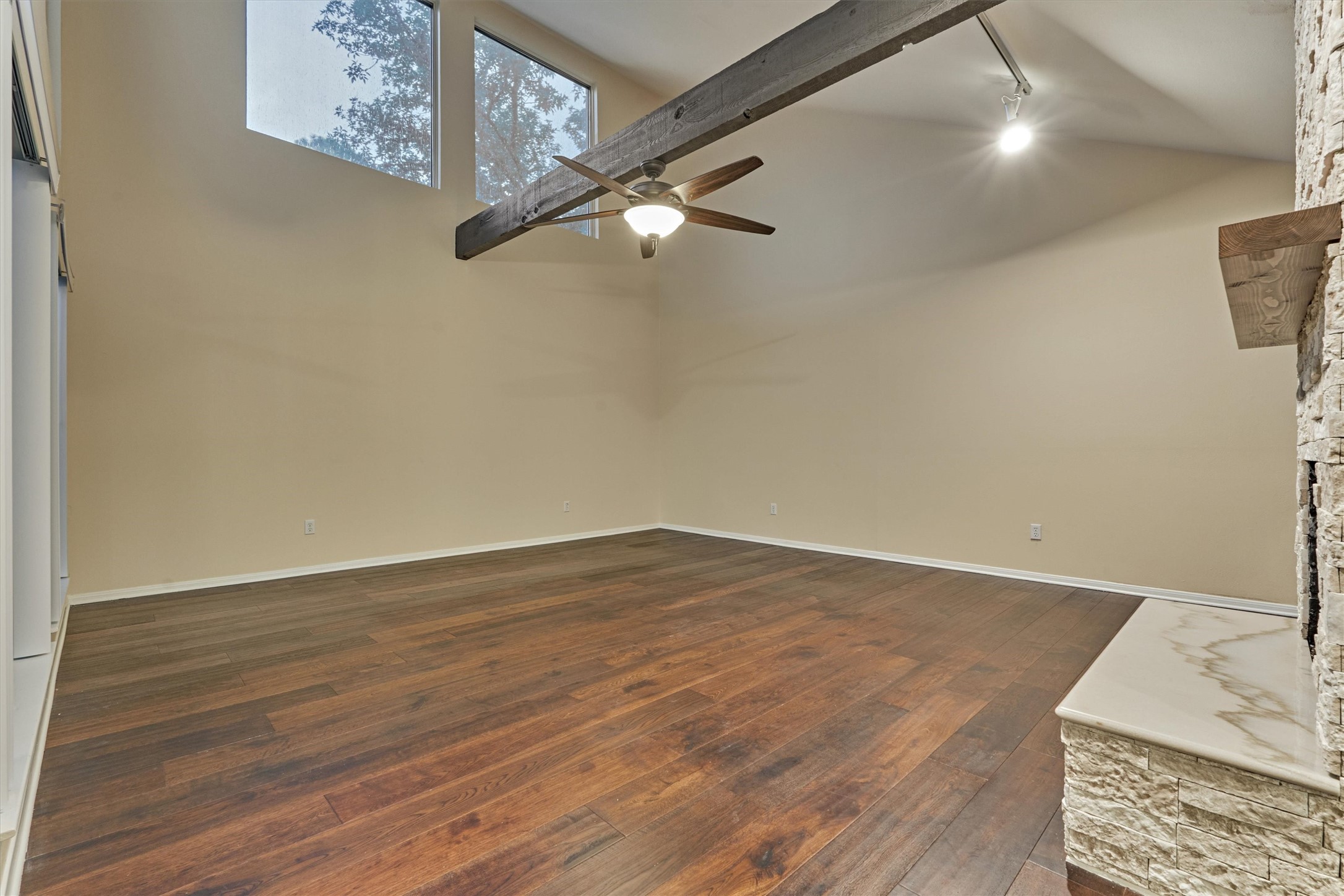 12239 Briar Forest Drive Property Photo 9