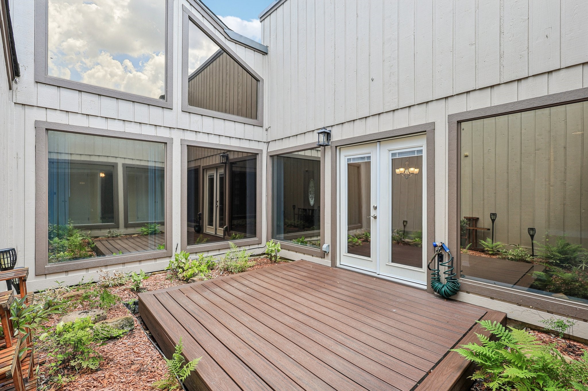 12239 Briar Forest Drive Property Photo 15