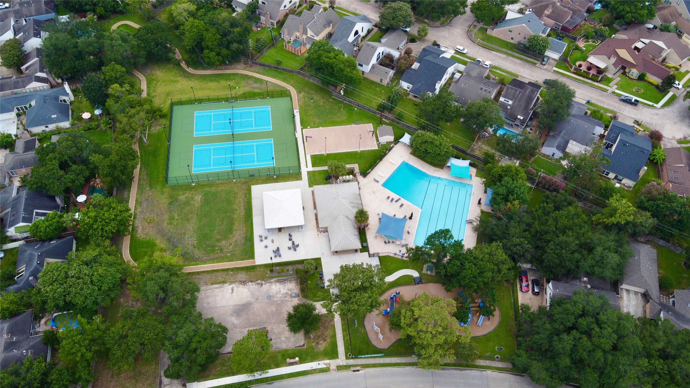 12239 Briar Forest Drive Property Photo 43