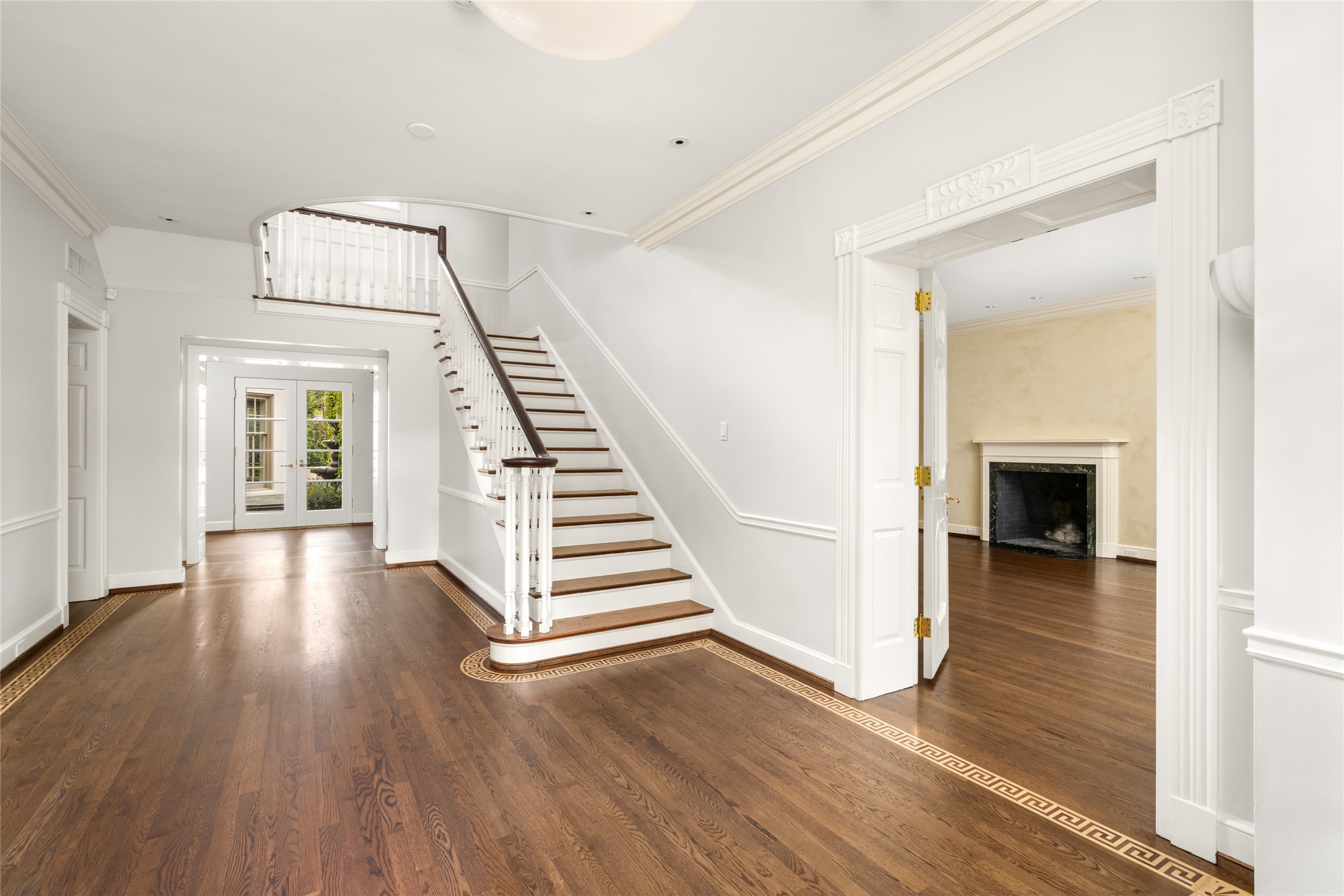 3414 Del Monte Drive Property Photo 3