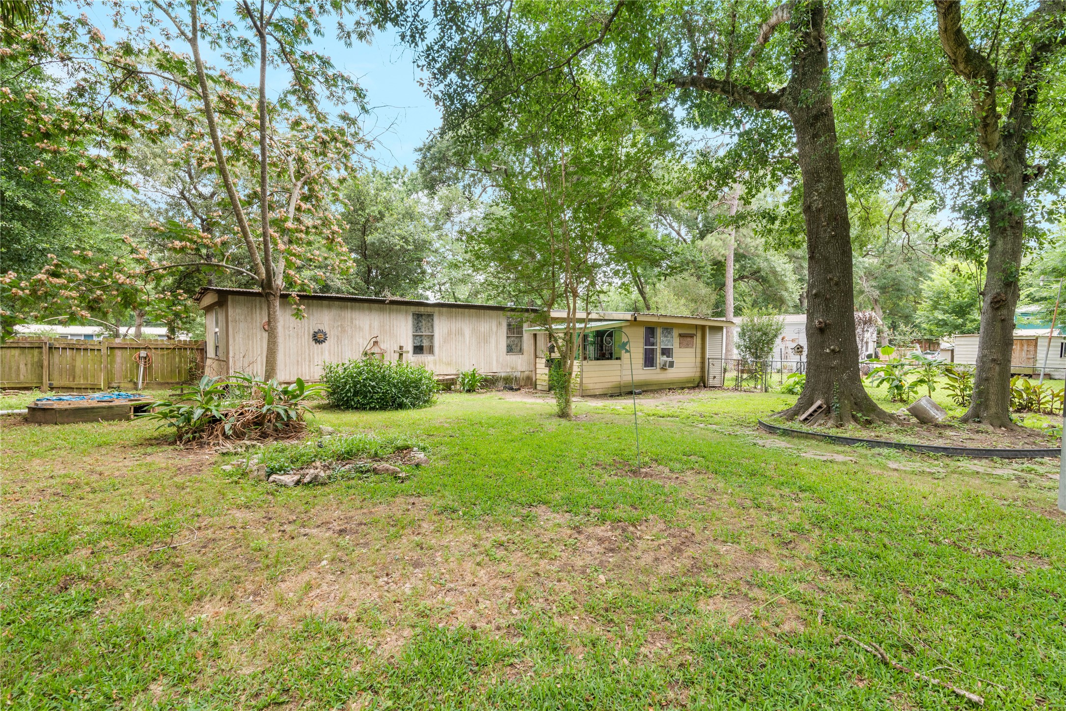 402 Baltzell Drive Property Photo 6