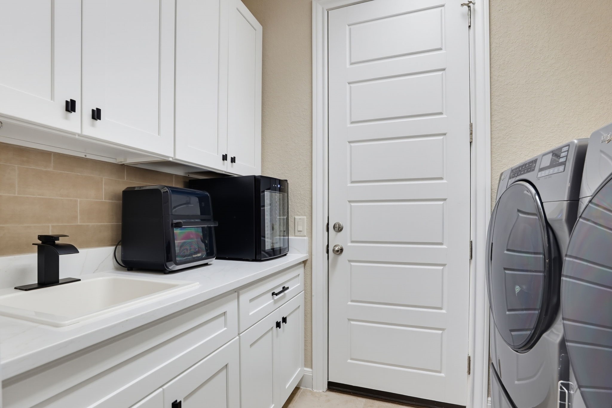 30228 Setterfeld Circle Property Photo 8