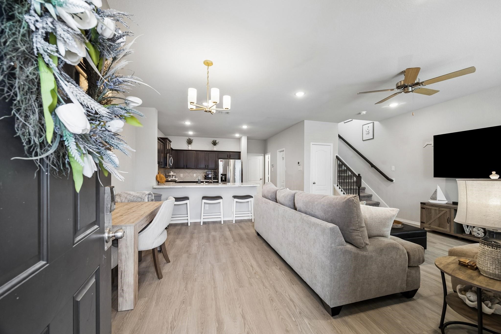 12683 Taymouth Manor Drive 6 Property Photo 3