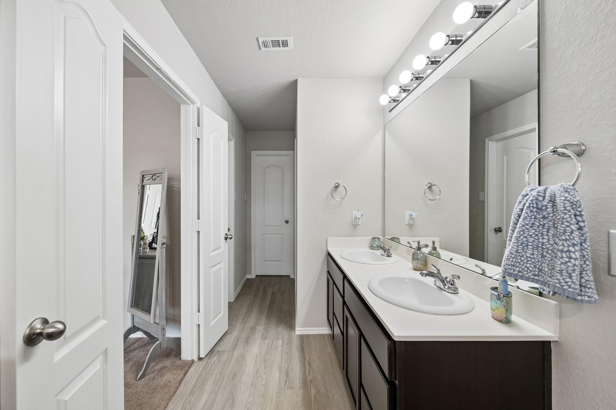12683 Taymouth Manor Drive 6 Property Photo 14