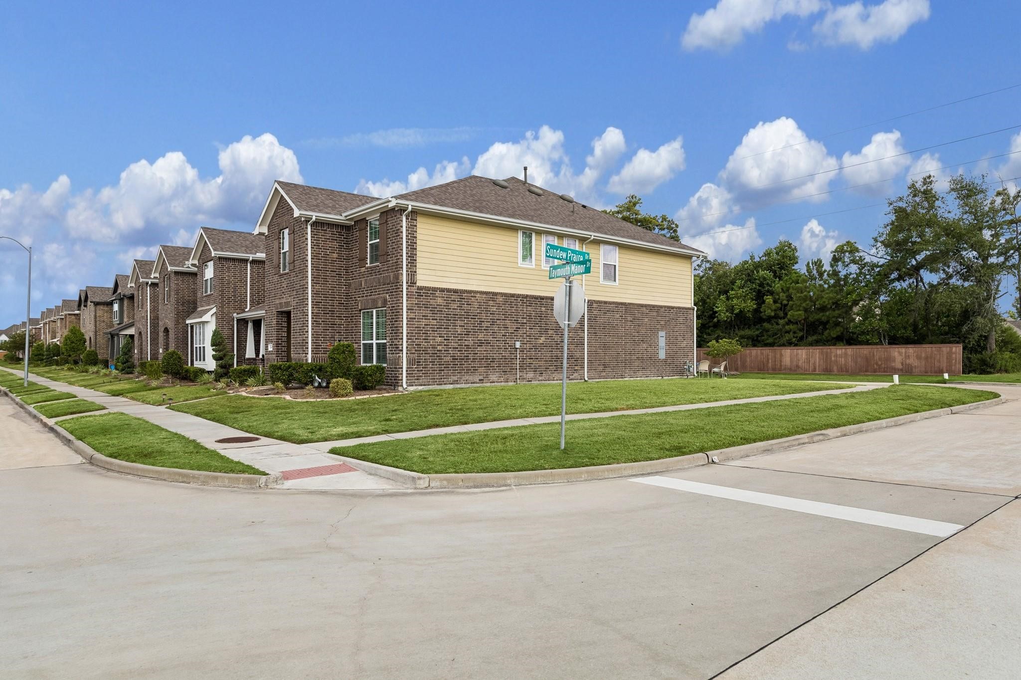 12683 Taymouth Manor Drive 6 Property Photo 28