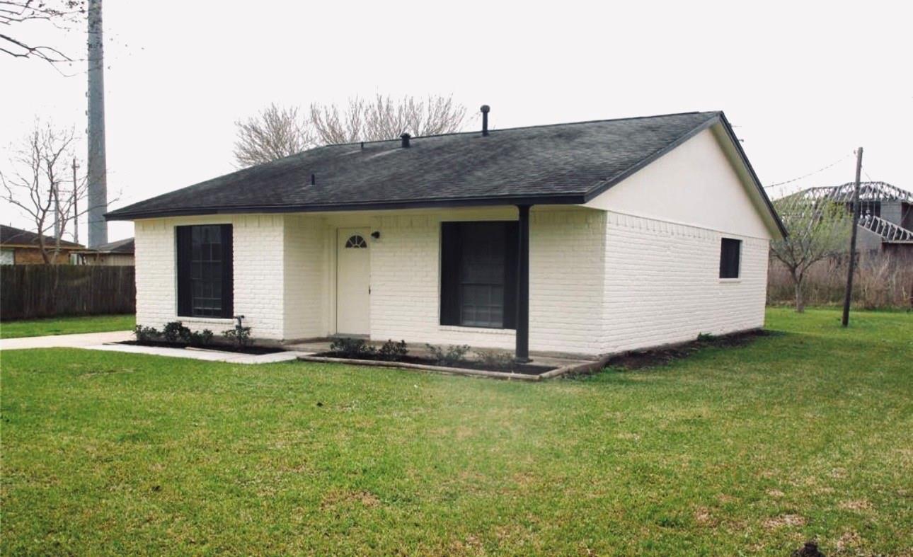 1109 N Avenue N, Freeport Tx 77541 Property Photo 1