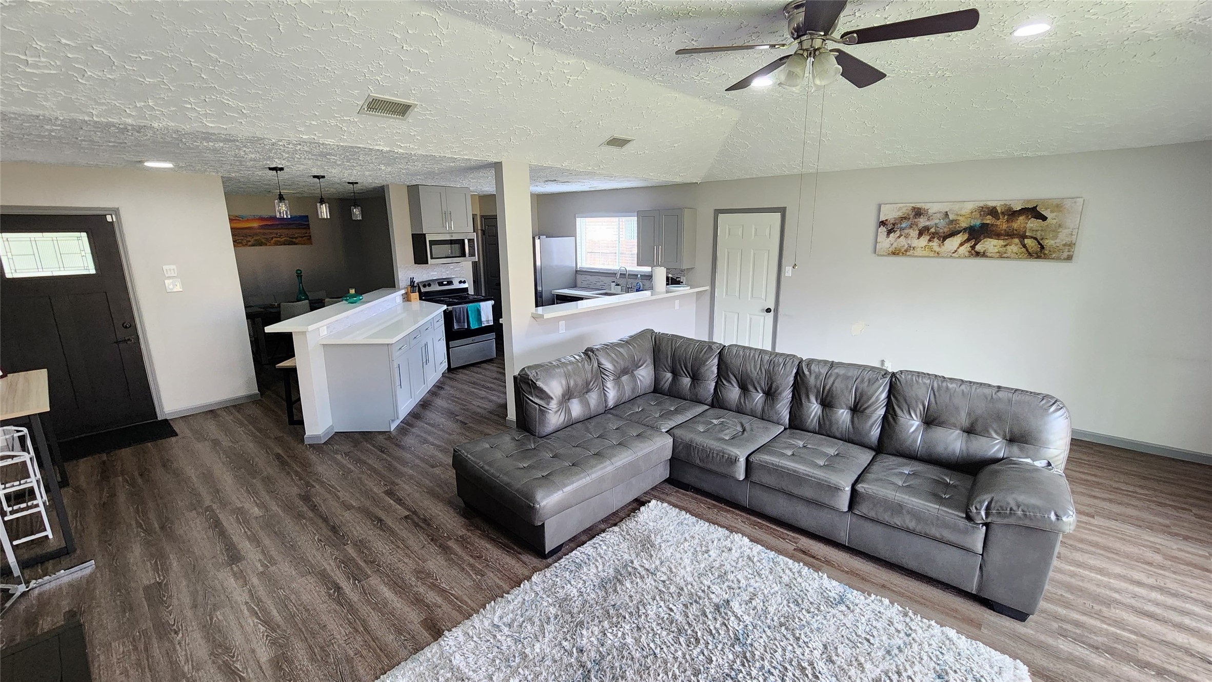 9735 Stonemont Road Property Photo 3