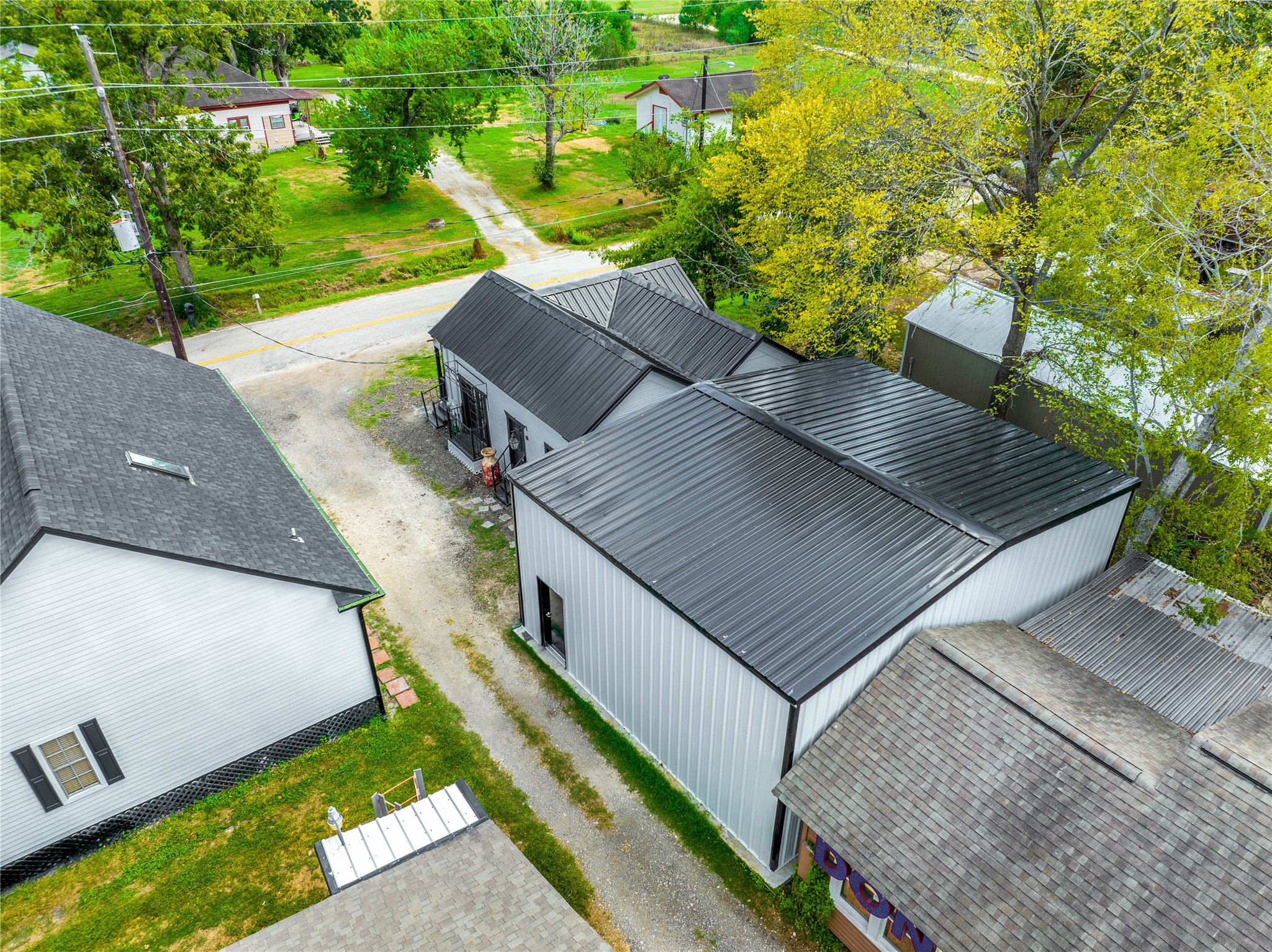 106 Spring School Road Property Photo 3