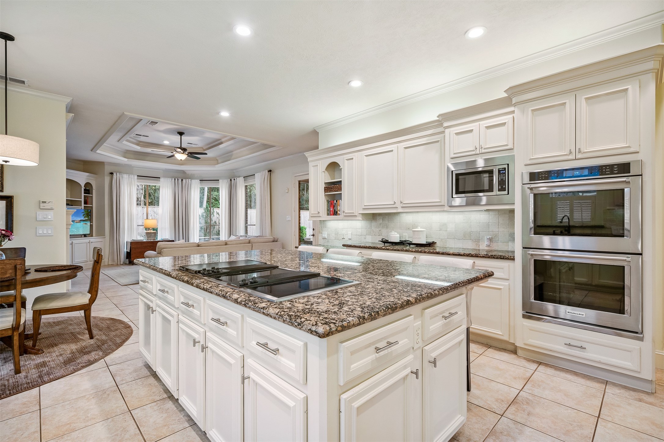 2 Lenox Hill Drive Property Photo 15