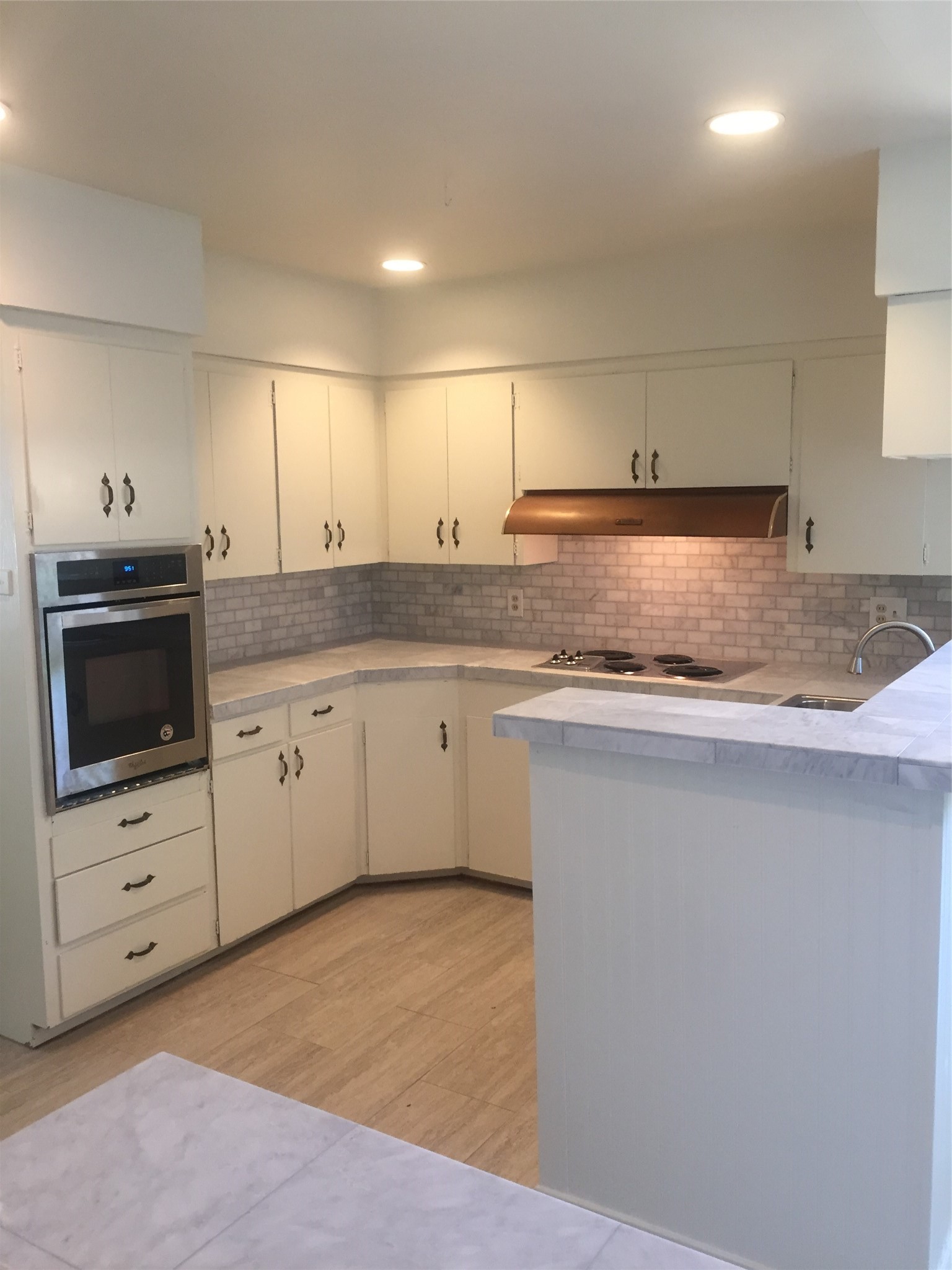 8719 Manhattan Drive Property Photo 8