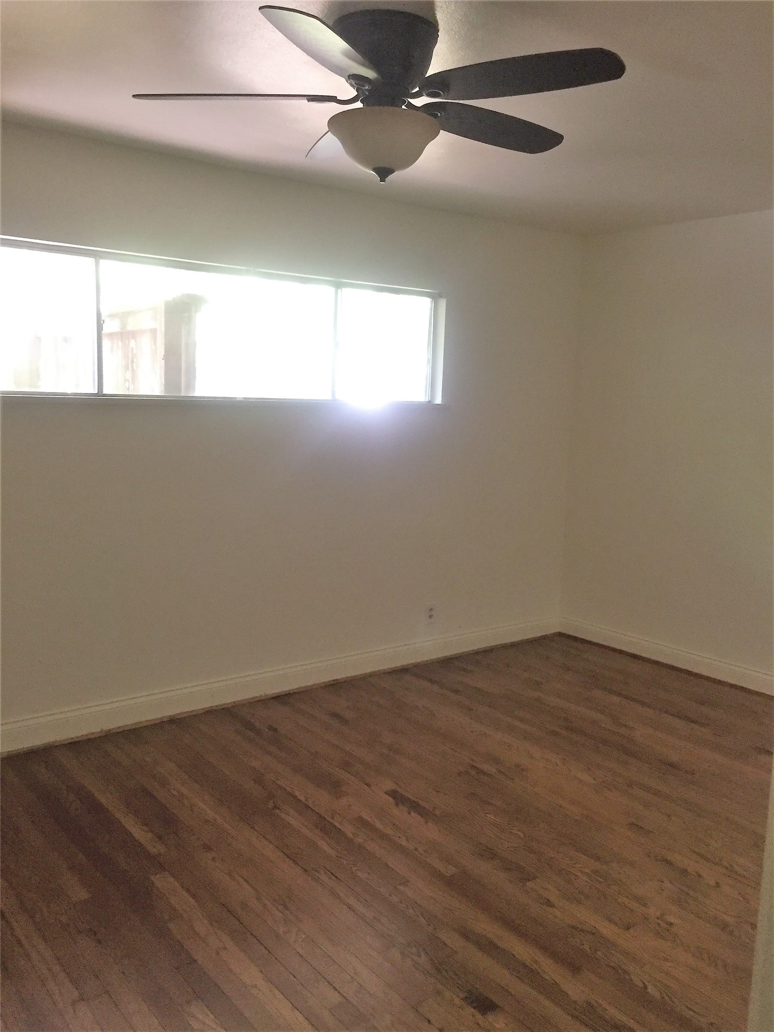 8719 Manhattan Drive Property Photo 10