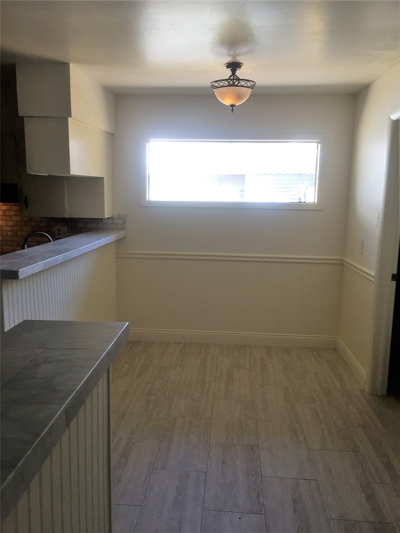 8719 Manhattan Drive Property Photo 12