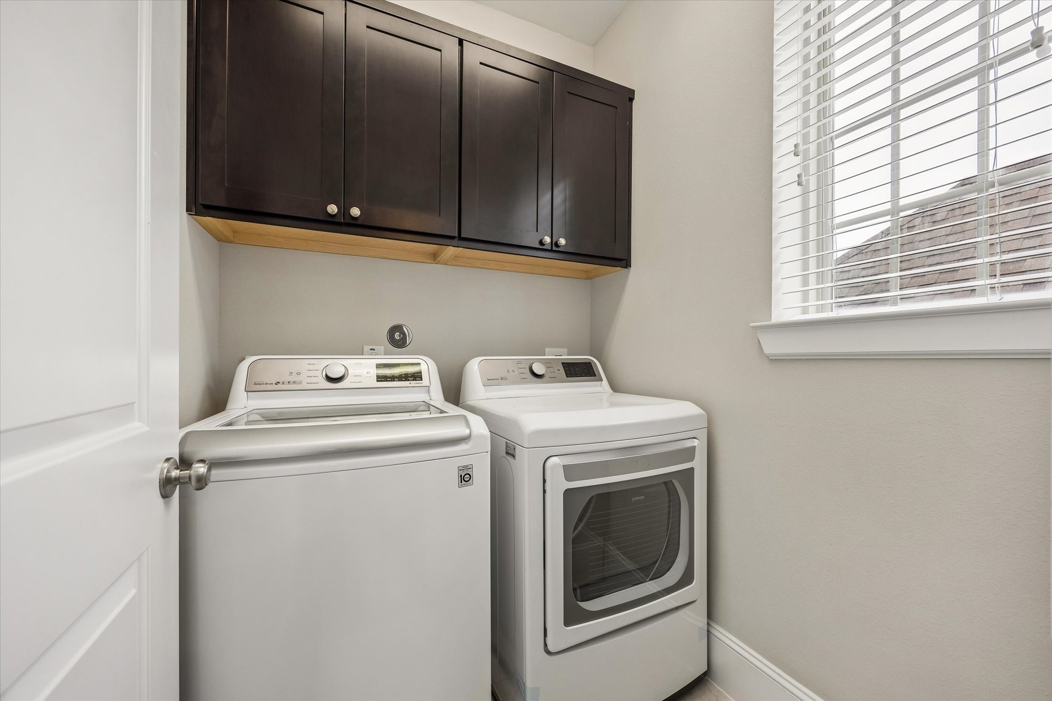8304 Ginger Oak Street Property Photo 21