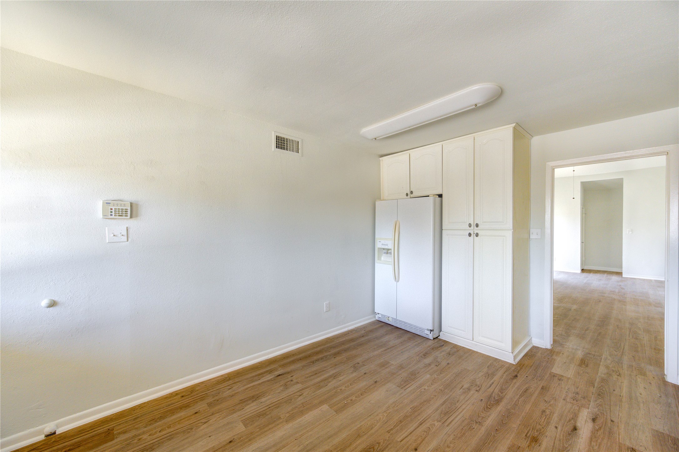 6401 Deihl Road 505 Property Photo 7