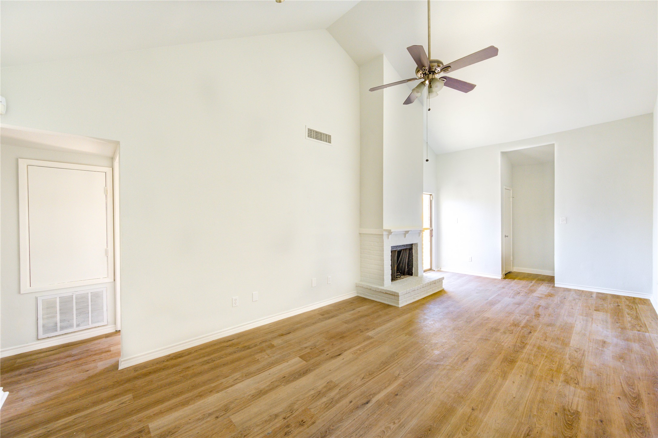 6401 Deihl Road 505 Property Photo 11
