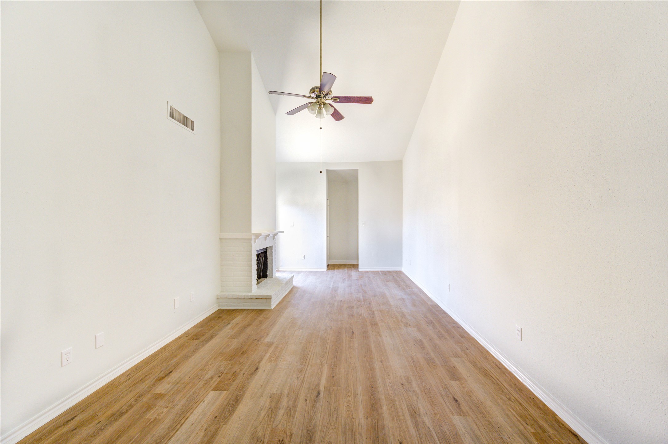 6401 Deihl Road 505 Property Photo 12